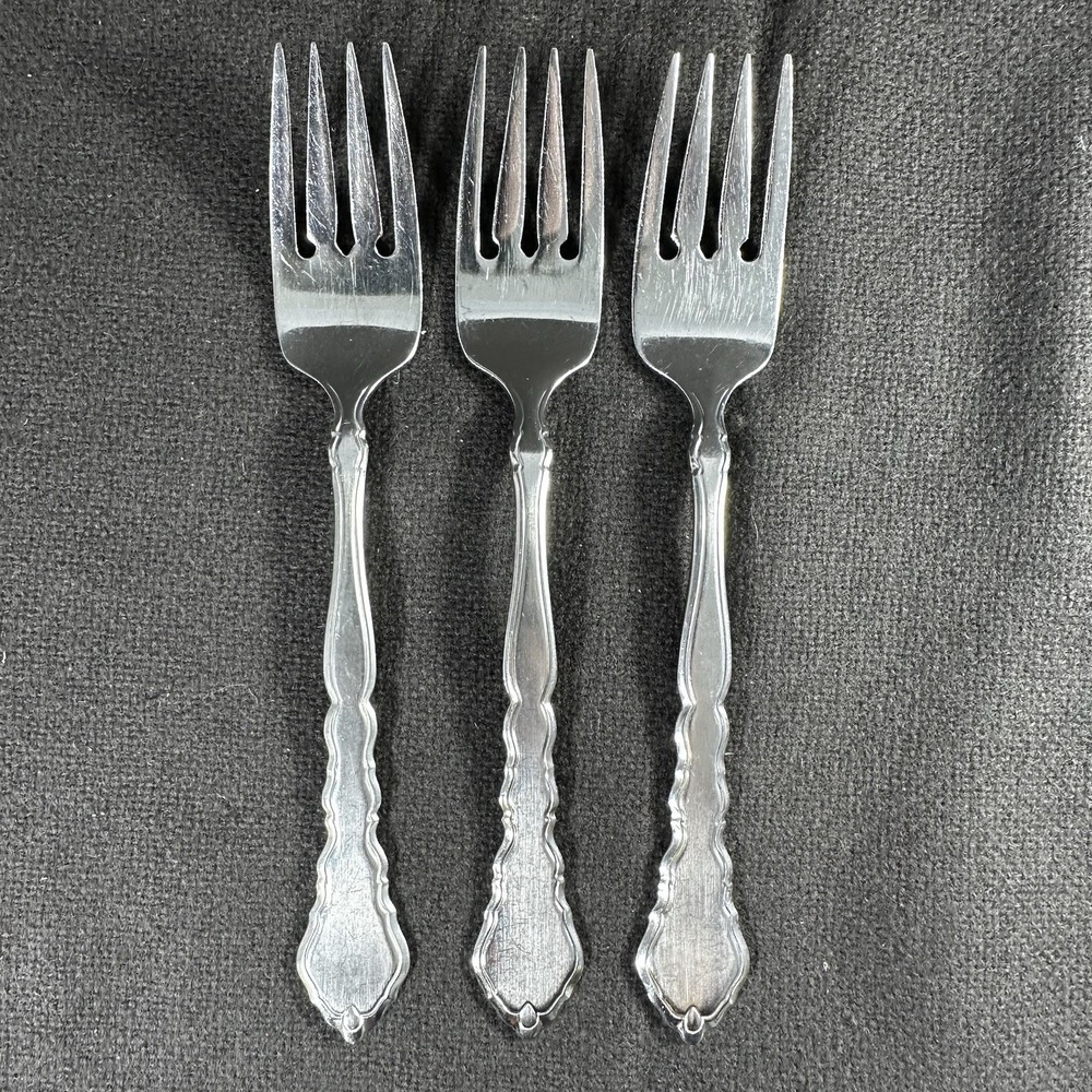 Oneida Satinique 18/8 Stainless Steel Salad Fork (Set of 3)